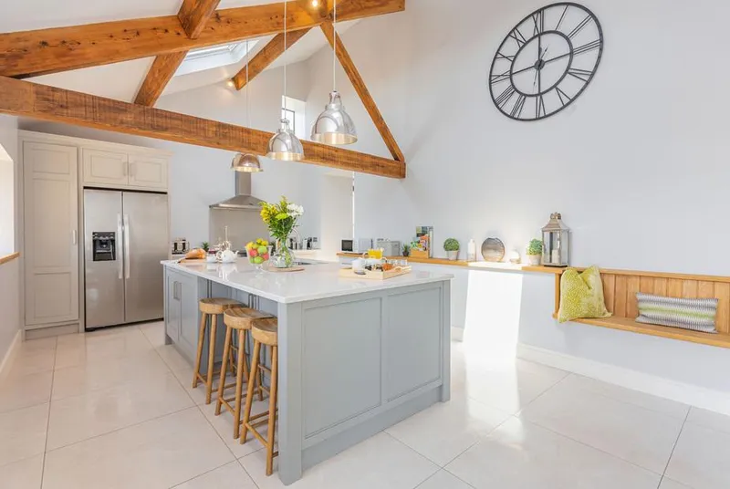 Dallicar House vaulted kitchen with oak beams and skylight