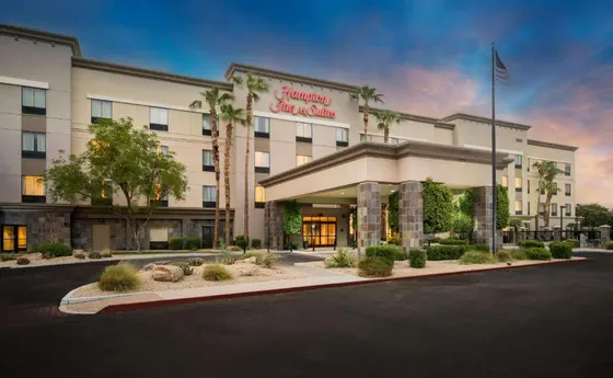 Rendering of the front of a hotel