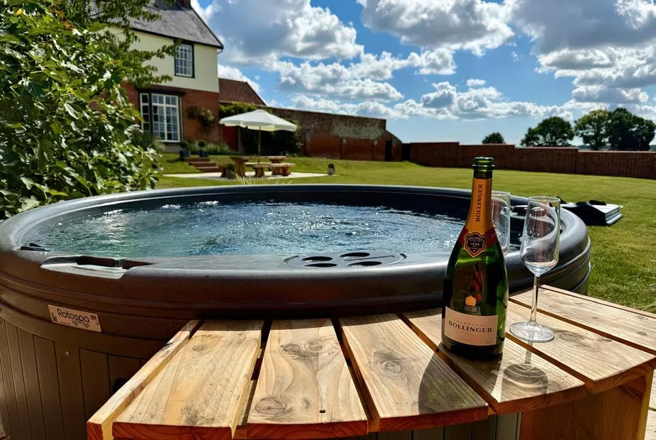 Knights Farm hot tub in private walled garden