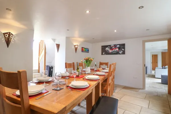 Malt Barn long dining room set for a large group